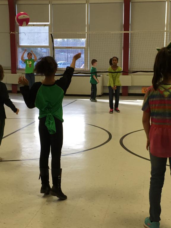4th Grade Students Practicing Volleyball